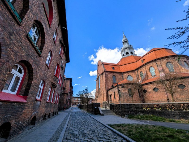 Kostel svaté Anny je srdcem a duchovním centrem celého Nikiszowce