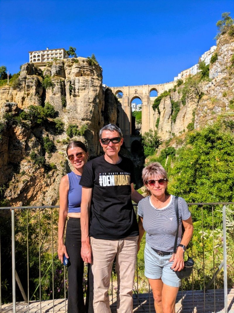 Ronda - nejfotogeničtější pohled na most Puente Nuevo